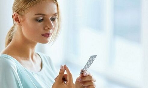 Λήψη δισκίων για τη θεραπεία των κιρσών